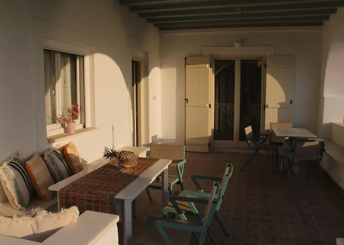 Vila Rouvis With Outdoor Hot Tub *