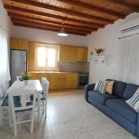 Rouvis With Outdoor Hot Tub Villa